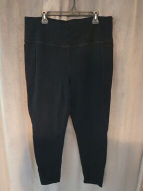 Active Zone 1X High-Waist Black Yoga Style Leggings
